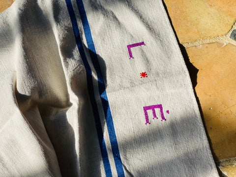 Torchon monogrammé