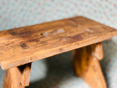 Petit tabouret / marche-pied