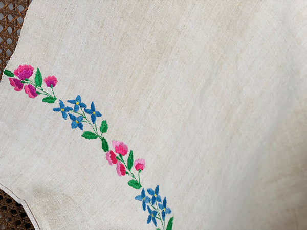 Torchon brodé