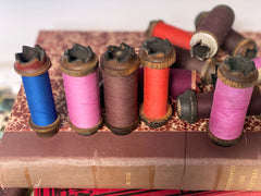 Bobine de filature en bois