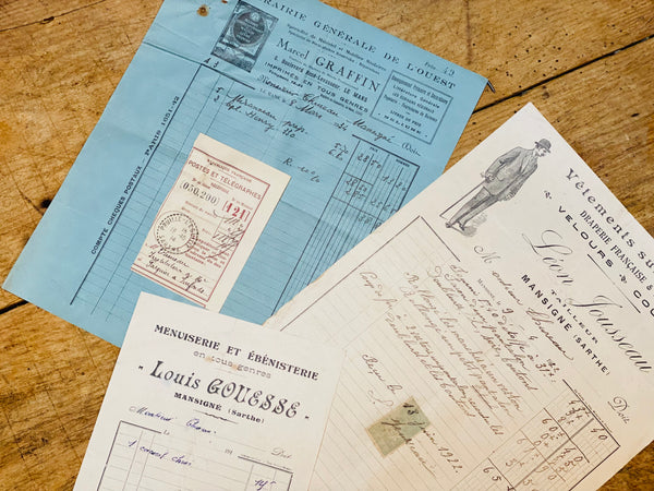 Lot de 50 vieux papiers, photos, factures...