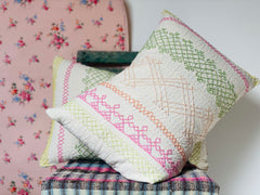 Coussin Tissu Brodé