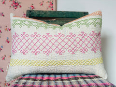 Coussin Tissu Brodé