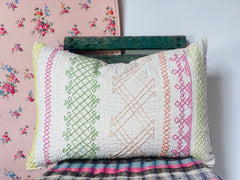 Coussin Tissu Brodé